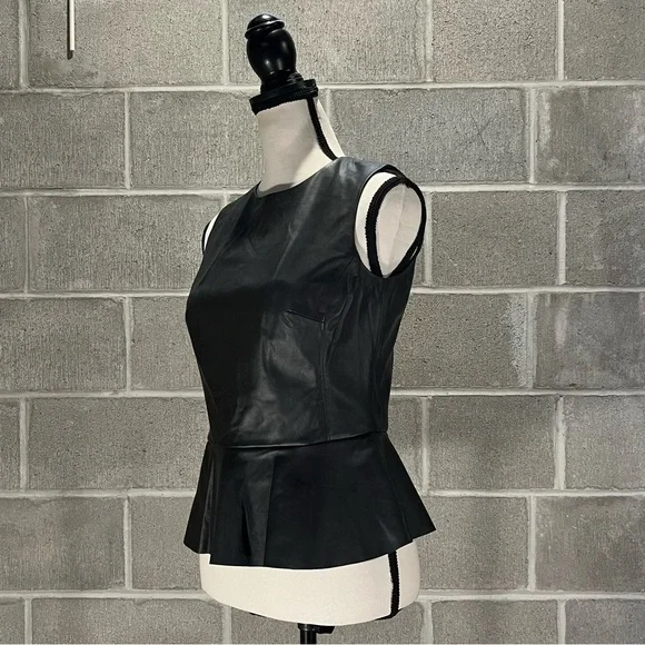 Lauren Ralph Lauren leather peplum tank shell. - Picture 5 of 14